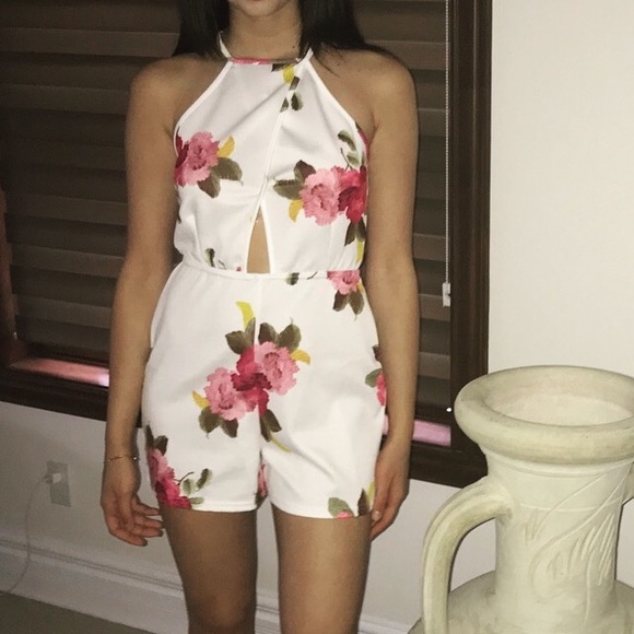 Floral romper SIZE S - Picture 1 of 6
